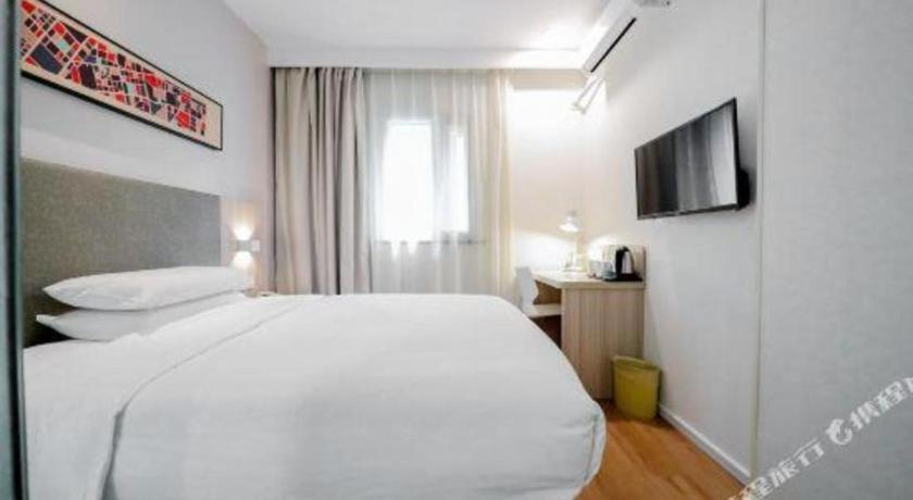 Hanting Hotel Shanghai Jiading Yecheng Road Exterior photo
